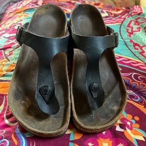 Black leather Birkenstocks size 7 1/2